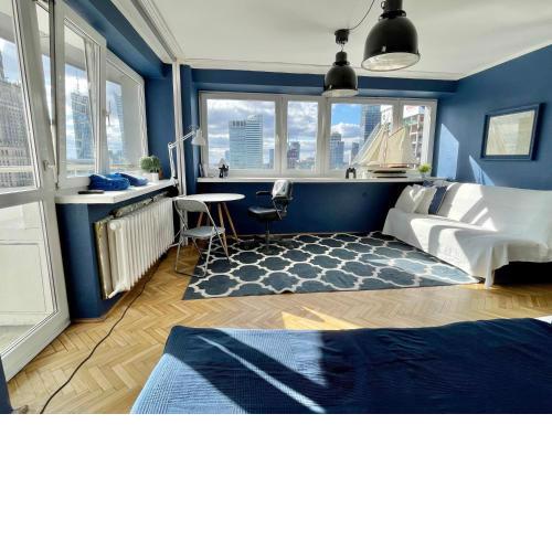 Super Apartament BLUE Ścisłe Centrum Dwie Linie Metra Netflix WiFi 300 Mbs Panorama Miasta