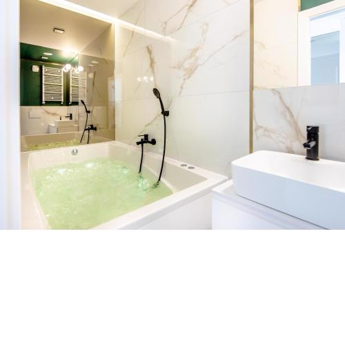 Super-Apartamenty VIP Jacuzzi IV