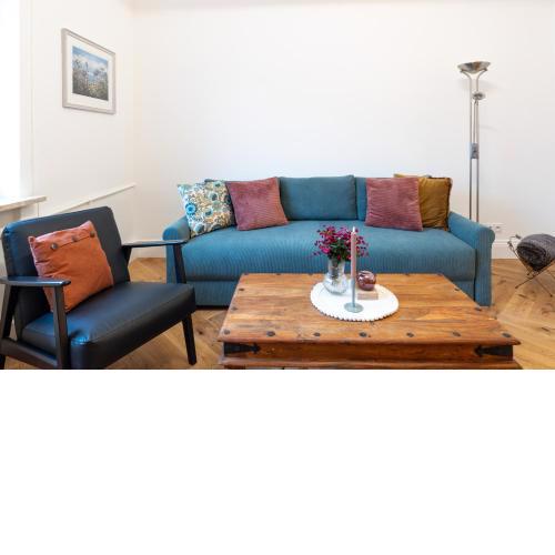 SuperApart Andersa 25