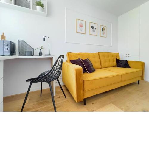 SuperApart Balladyny 7 "Studio Flat with Full Kitchen & Self Check-in near MSWiA"