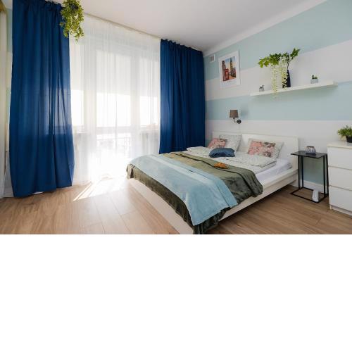 SuperApart Grochowska 136, very close to the MON hospital on Saszerów Street