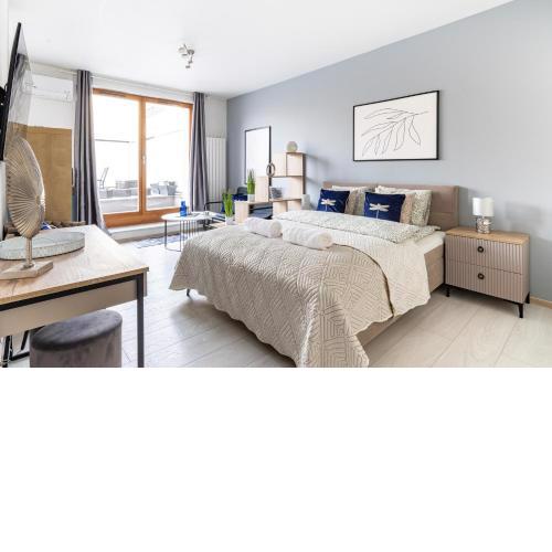 SuperApart Kasprzaka with Spacious Terrace and Air Conditioning