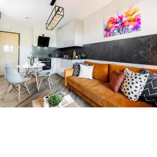 SuperApart Wiktoryn 6