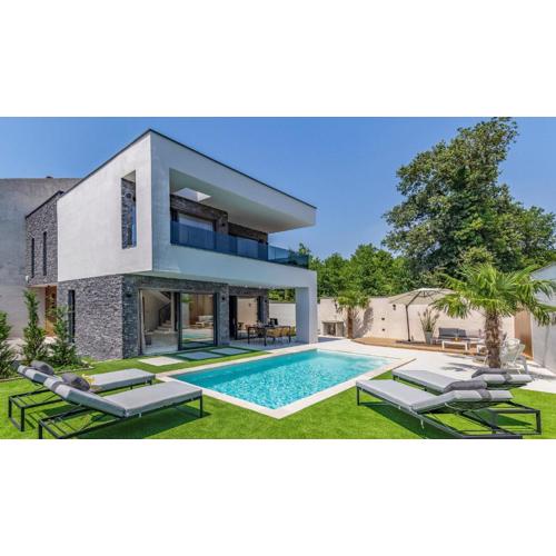 Superb Design Villa Medulin