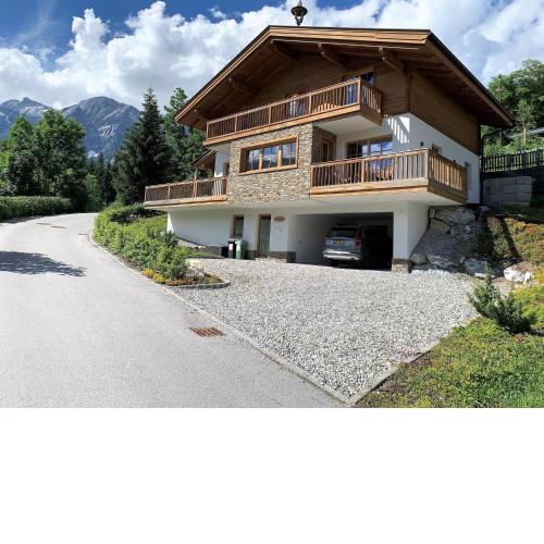 Superbly located premium chalet with Sauna