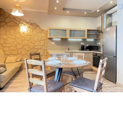 Superior Panska, 2 rooms, 1 bedroom, Metro! 24h reception!