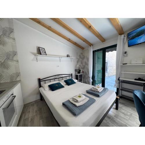 Supreme Location-Old Town Apt Luce City Centre