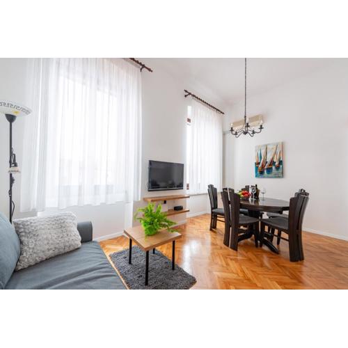Sweet Apartman in the City center