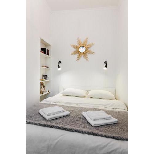 Sweet Home Apartment