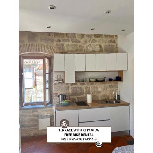 Sweet suite Kaštel Old town