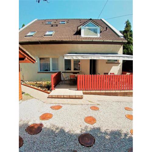 Sylvia Apartman