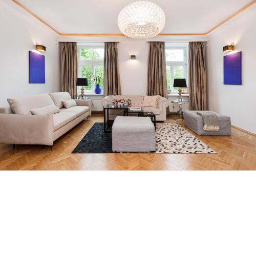 Syncret Apartment - LoftAffair