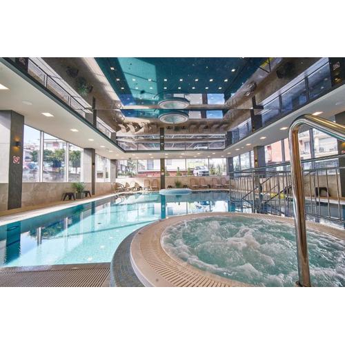 SZAFIROWE APARTAMENTY 2 kryty basen i sauna RESORT KLIFOWA