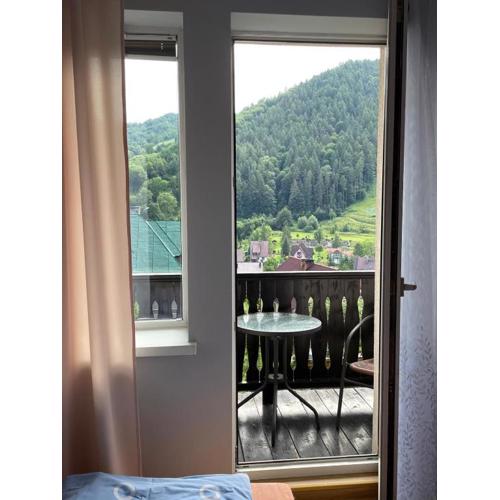 Szczawnica - Pokoje z widokiem na góry