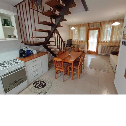 SZEKI Apartman