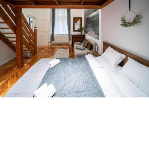 Szentkirályi38 apartment - Central, AC, 4 people