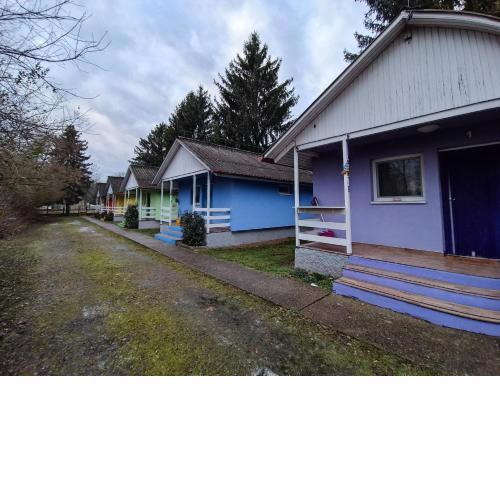 Színes Apartmanok és Kemencés Apartmanok