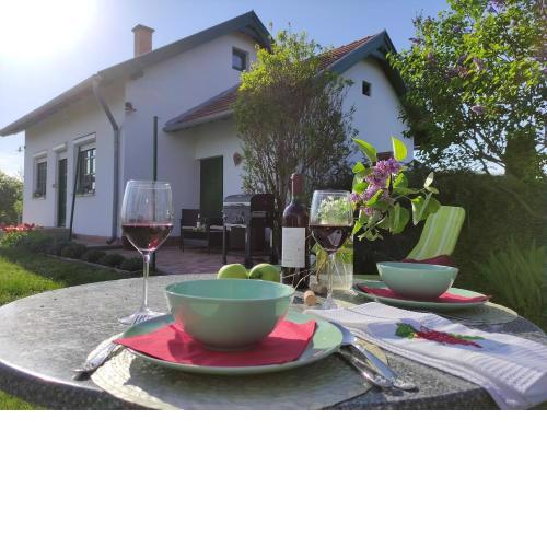 Szőlőhegyi házikó - Cottage in the vineyard