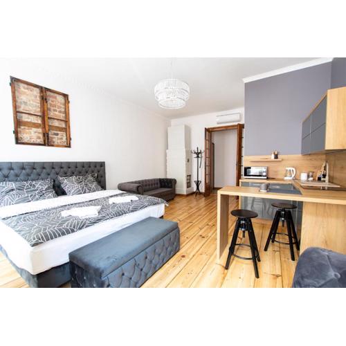 Szymborska Apartamenty Mostowa 18-2