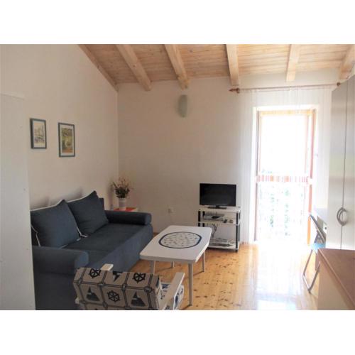 Takoma Hvar