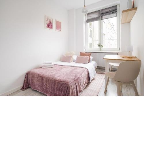 Tamka Powiśle Pink Studio