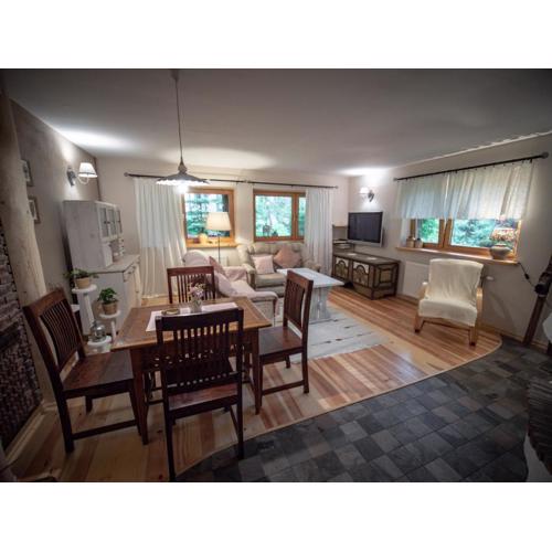 TATRAHOLIDAY - Apartament Pod Srebrzystą Sosną
