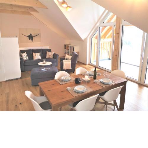 Tauplitz Panorama Apartment, 75qm, Balkon und Sauna