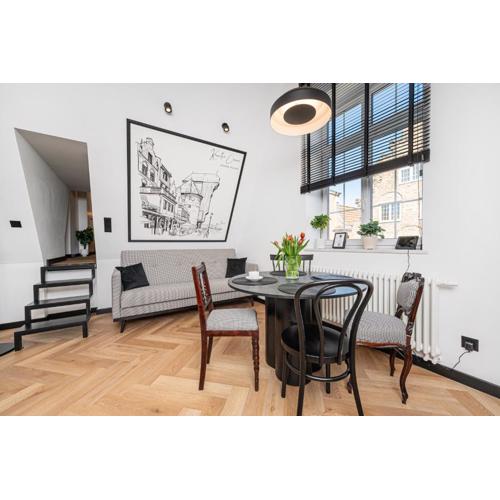 Teatro Old Town - BillBerry Apartments
