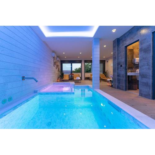 Terra Maiorum-Apartments with heated pool and water massage