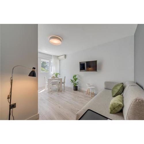 Tessa Apartment