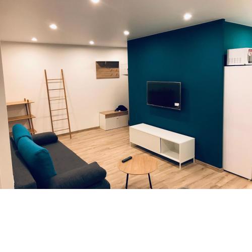 TF Apartment двокімнатні апартаменти в центрі міста