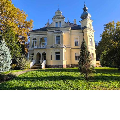 THANHOFFER - HORTHY Villa