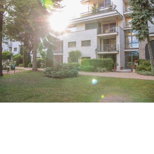 The Bluedeck Wellness Apartment