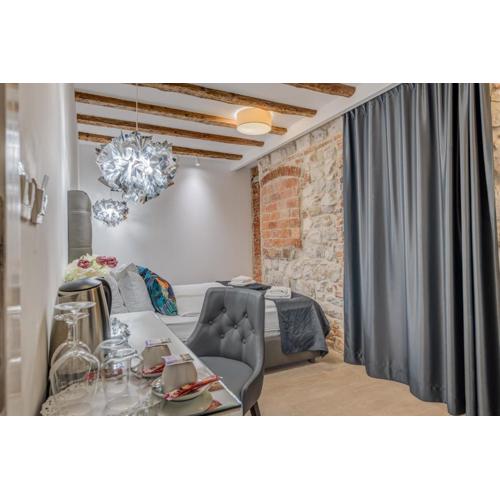 The Code Luxury Rooms