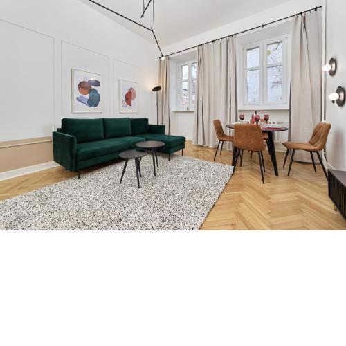 The Market Square Siedmiu Elektorów Apartment by Noclegi Renters