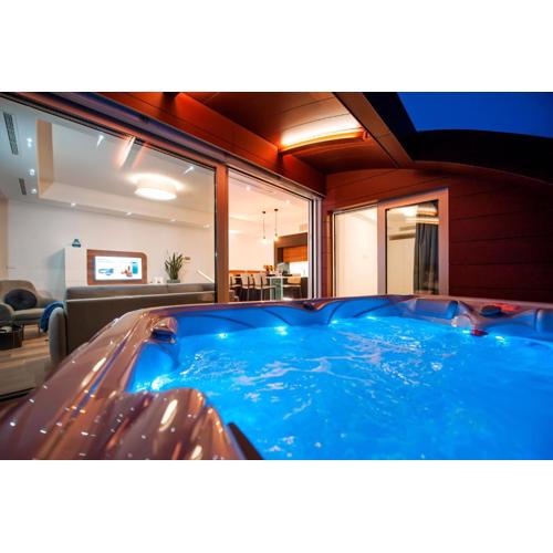 The Q Superior - a penthouse with jacuzzi and sauna