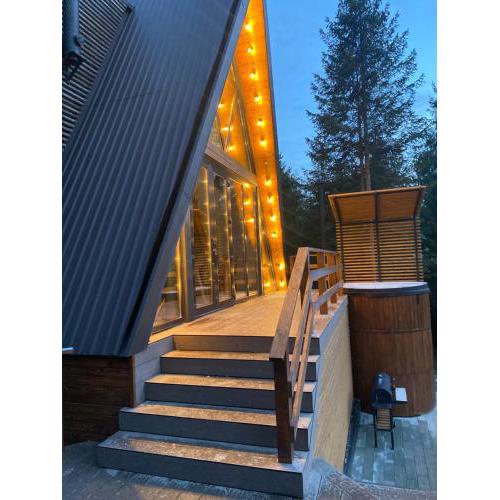 The Sunset Cabin будиночок з Чаном Чан не входить у вартість