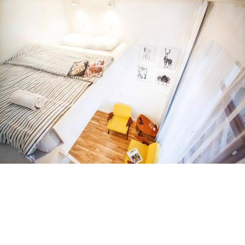 The Tiny Space 6m2 with private bathroom in the hallway