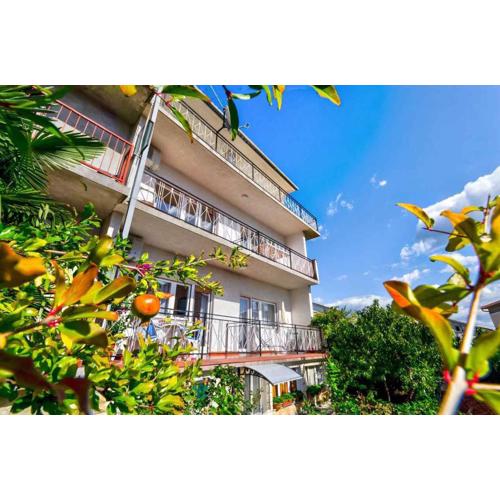 Three-Bedroom Apartment in Crikvenica I