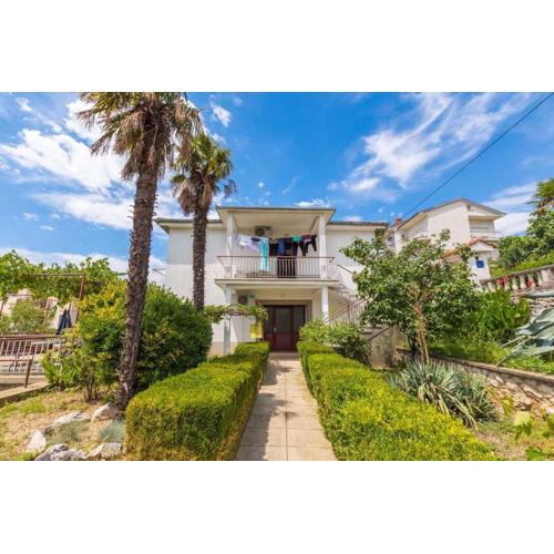 Three-Bedroom Apartment in Crikvenica XIII