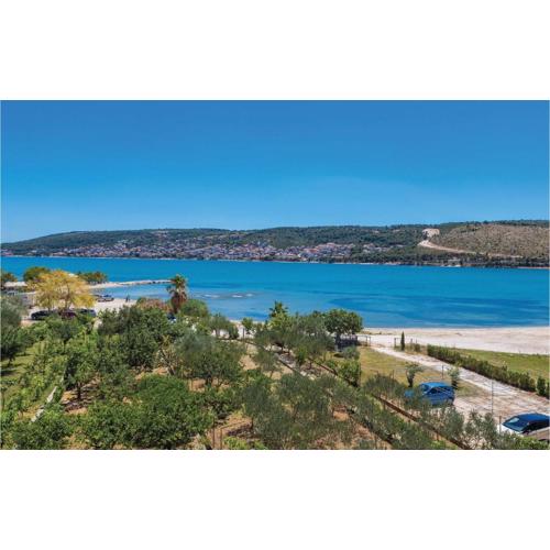 Three-Bedroom Apartment In Trogir