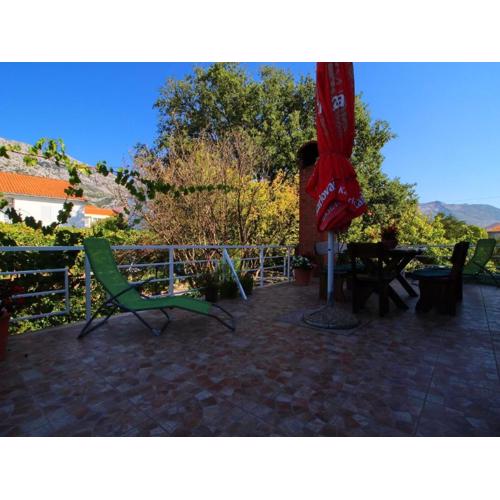Three bedroom apartment with terrace