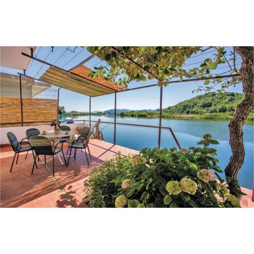 Three-Bedroom Holiday Home In Opuzen