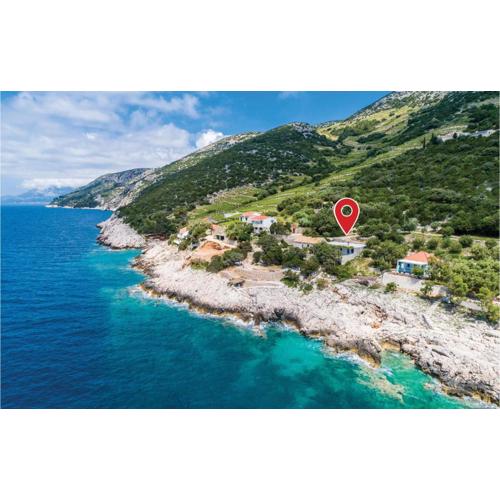 Three-Bedroom Holiday Home In Potomje
