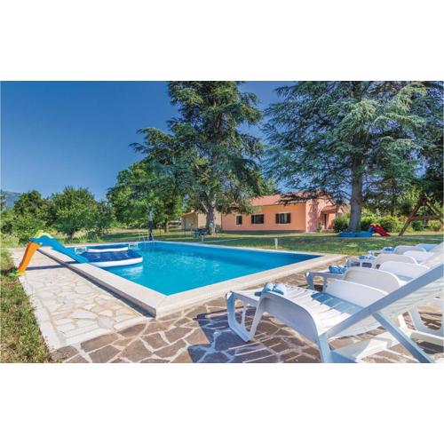 Three-Bedroom Holiday Home Krsan With An Outdoor Swimming Pool 07