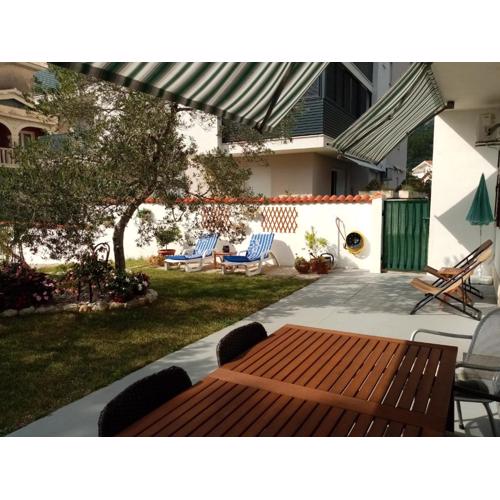 Tihana-ground floor with large terrace