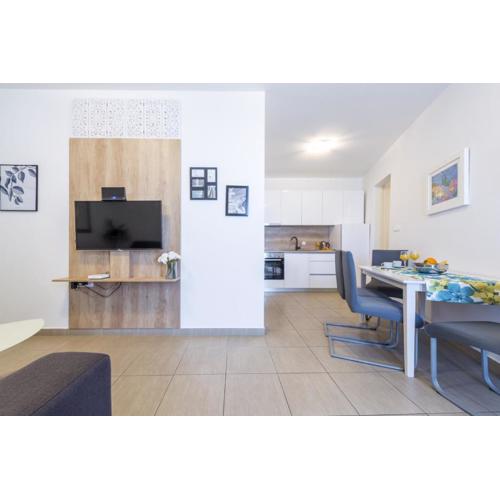 Tinker Bell Apartment