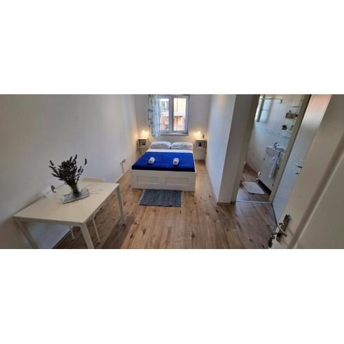 Tiny Studio Big living