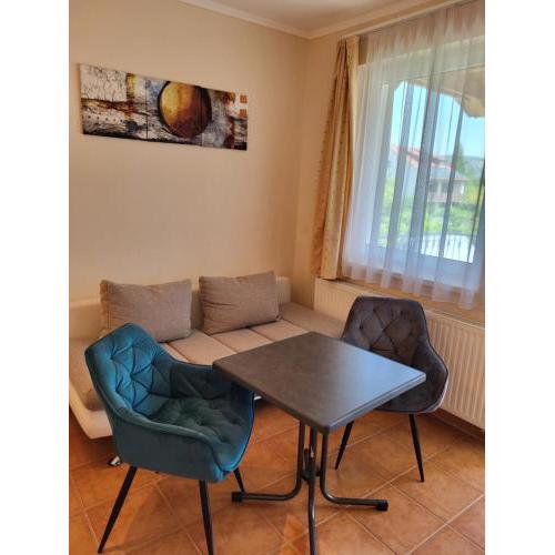 Tip-Top Apartmenthouse