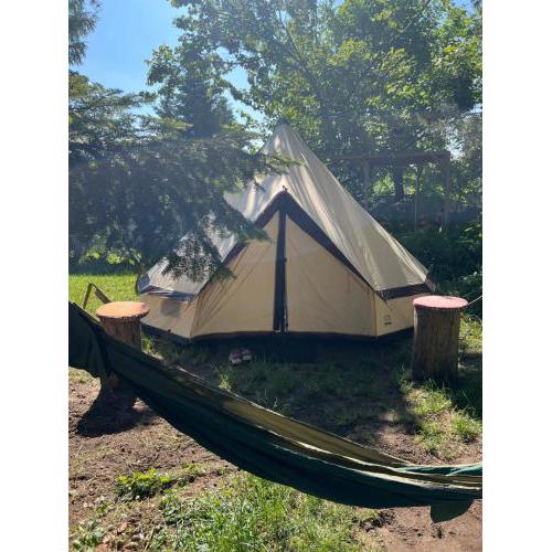 Tipi holiday